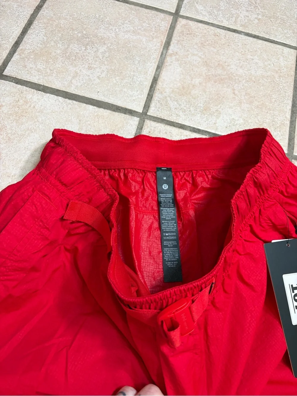 NWT Lululemon UV-Protective Hiking Short *6” (Oxford Red) Size M
